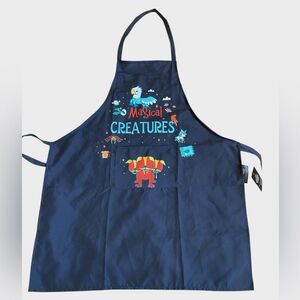 NWT Wizarding World Magical Creatures Apron One Size Blue Magical Beasts Pocket